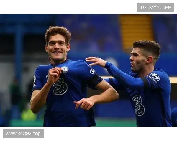 图赫尔战术成功案例:近期球队攻防体系表现稳健 图赫尔战术成功案例:近期球队攻防体系表现稳健