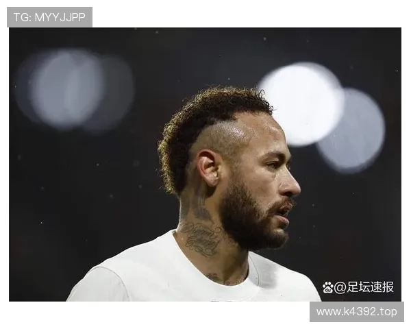 内马尔法甲与欧冠表现差异:比赛强度如何影响发挥 内马尔法甲与欧冠表现差异:比赛强度如何影响发挥