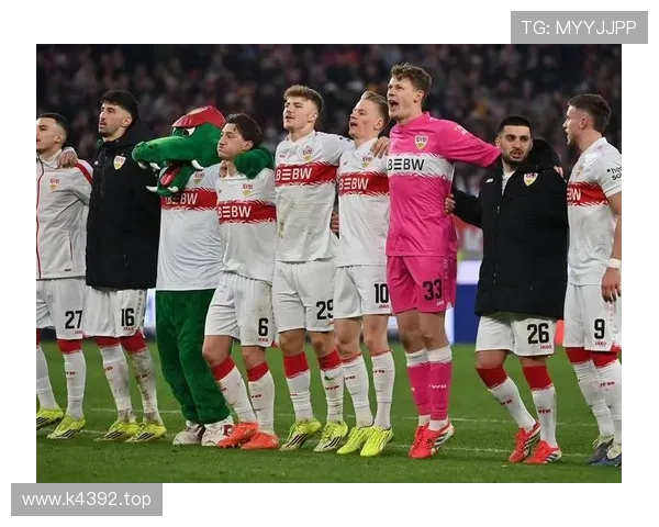 拜仁德甲统治地位面临挑战,联赛竞争格局变化显著 拜仁德甲统治地位面临挑战,联赛竞争格局变化显著