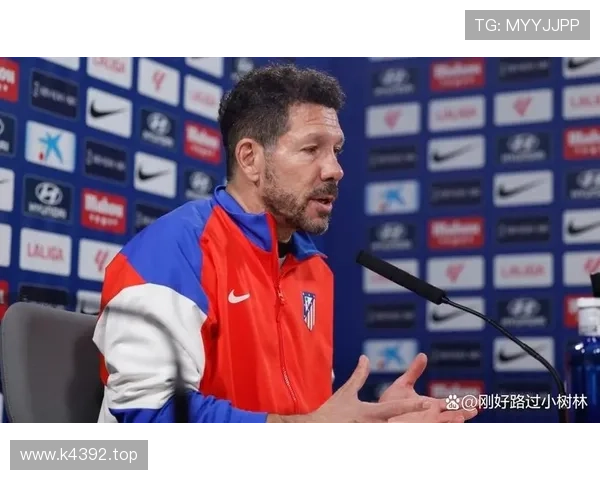 瓦伦西亚管理层决策争议显现,球队竞技稳定性面临考验,当前赛季走势逐步反映影响 瓦伦西亚管理层决策争议显现,球队竞技稳定性面临考验,当前赛季走势逐步反映影响