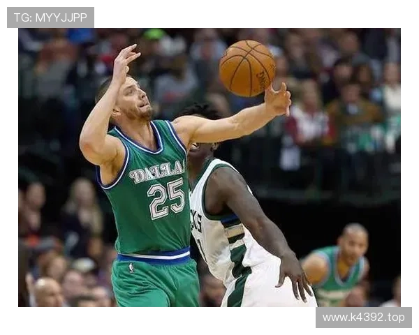 拉皮诺退役后还在靠代言躺赚，这消费水平普通球迷看一眼就破防